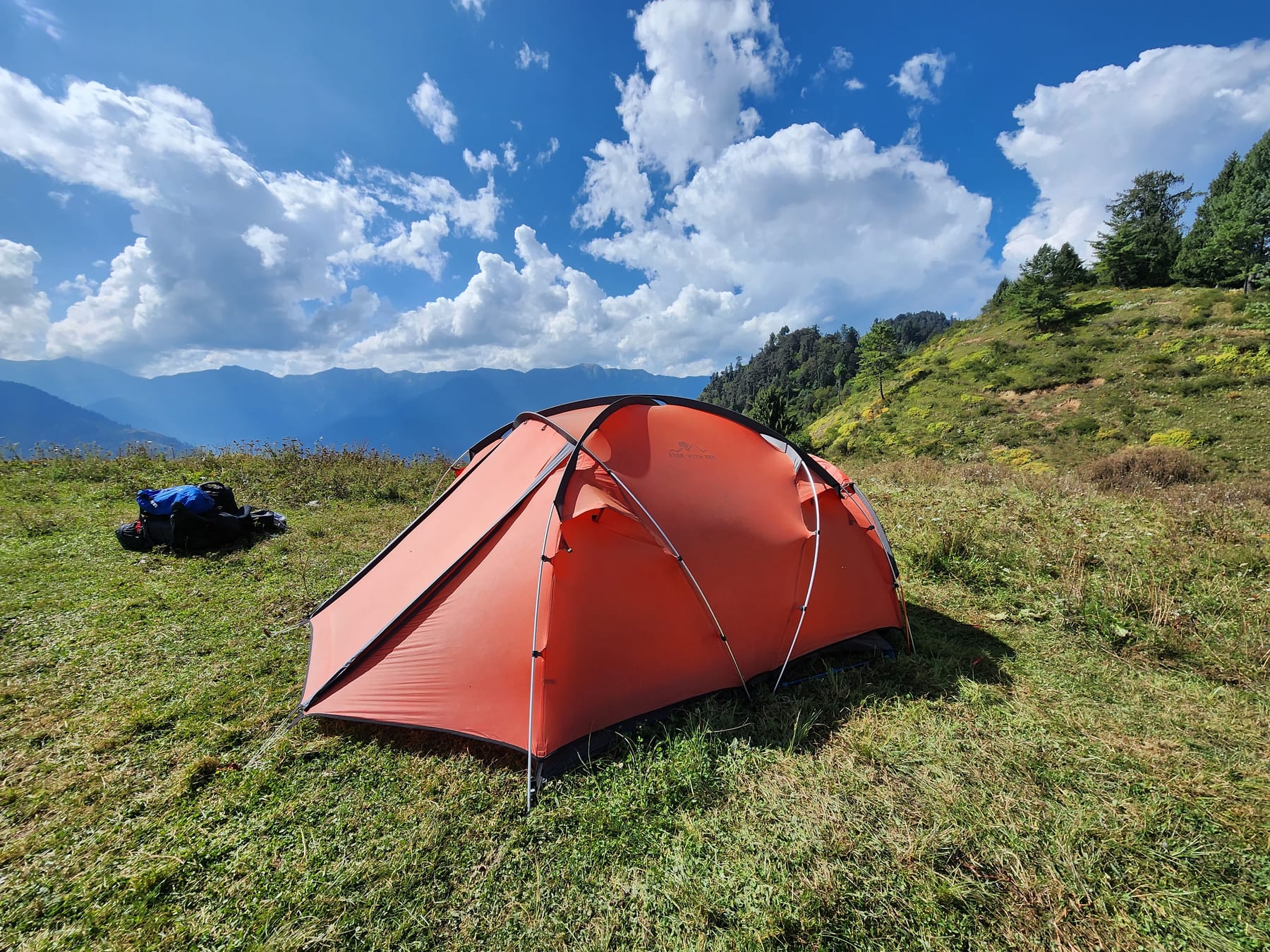 Camping landscape near Great Himalayan National Park from Tirthan Valley